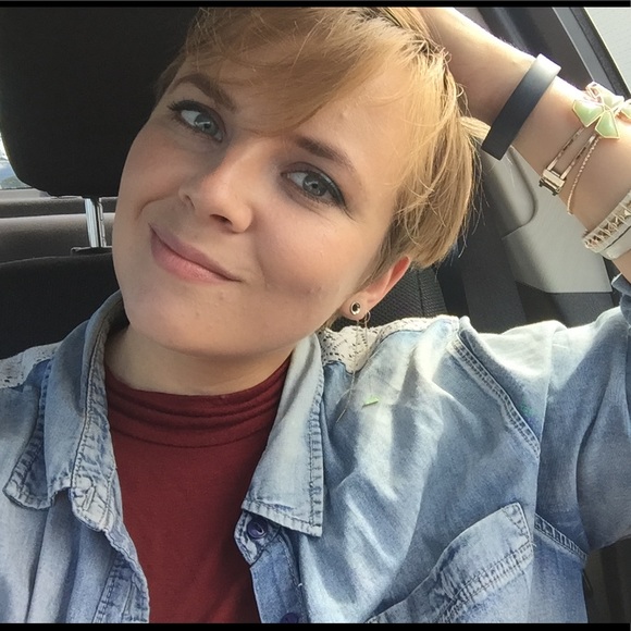 Meet your Posher, Bailey - Picture 6 of 8